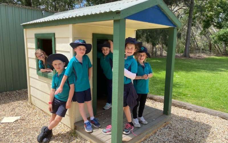 Whorouly Primary School is committed to providing a safe, supportive and inclusive environment